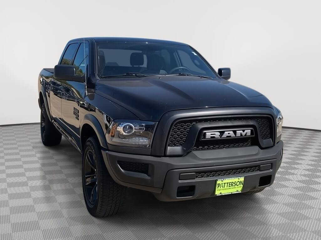 2024 RAM 1500 Classic Warlock Crew Cab 4WD