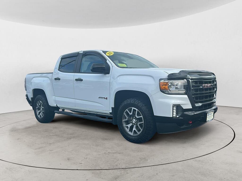 2022 GMC Canyon AT4 Crew Cab 4WD with Leather