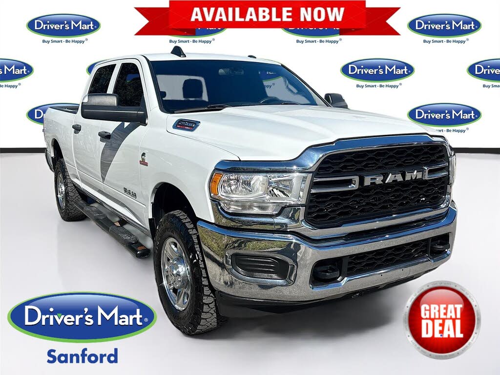 2022 RAM 2500 Tradesman Crew Cab 4WD
