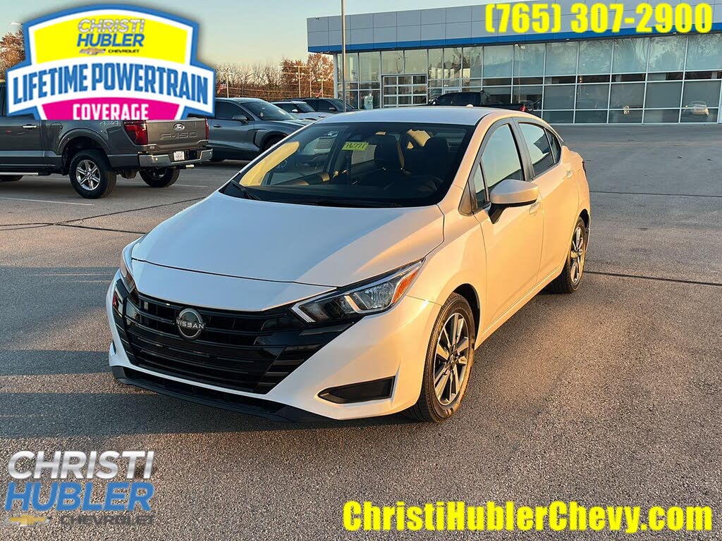 2024 Nissan Versa SV FWD