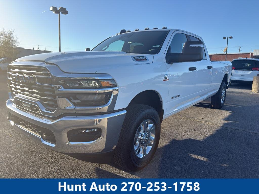 2026 RAM 3500 Big Horn Crew Cab LB 4WD