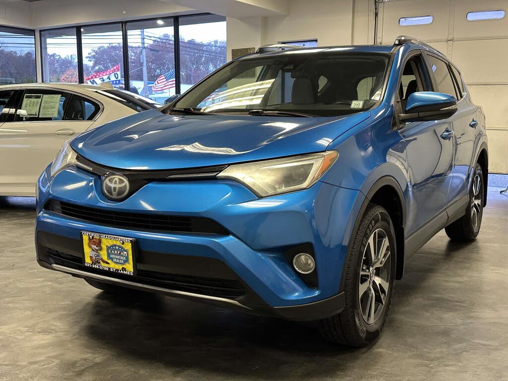 2017 Toyota RAV4 XLE AWD
