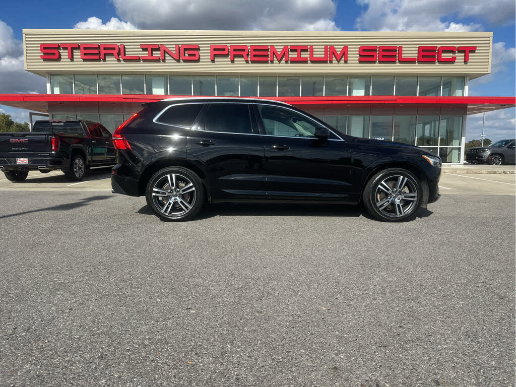 2018 Volvo XC60 T6 Momentum AWD