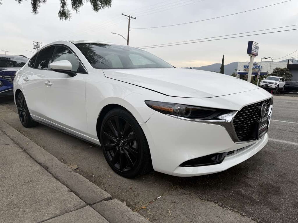 2022 Mazda MAZDA3 Premium Sedan FWD