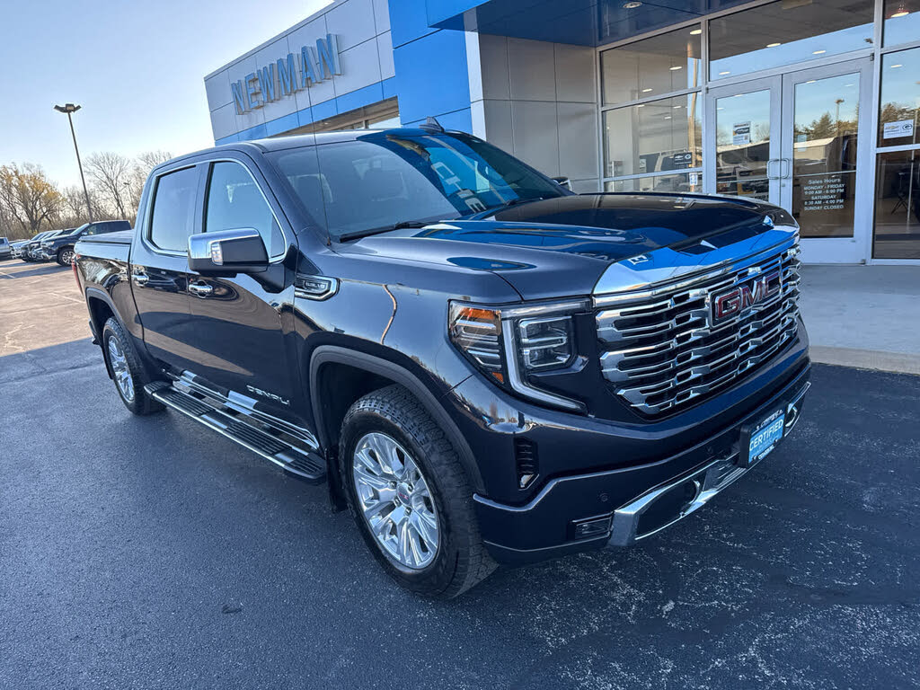 2023 GMC Sierra 1500 Denali Crew Cab 4WD
