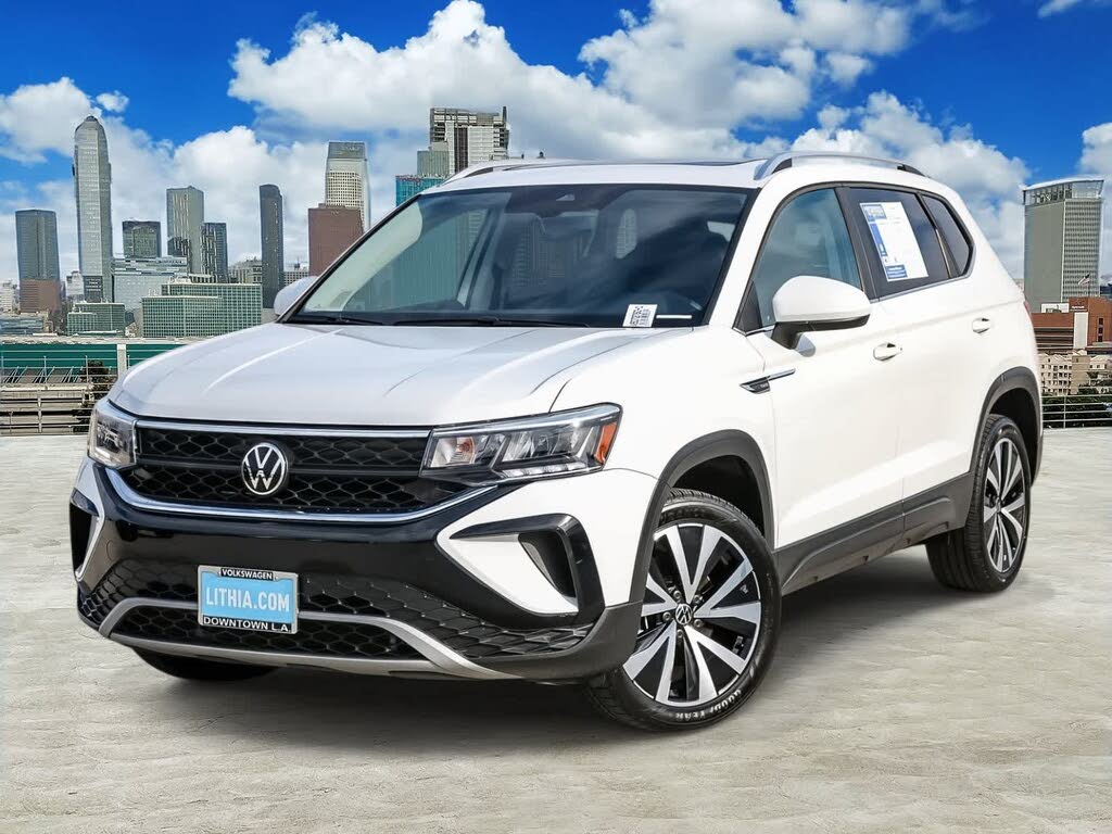 2023 Volkswagen Taos SE FWD