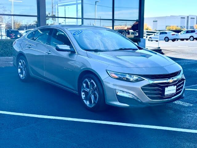 2024 Chevrolet Malibu LT with 1LT FWD