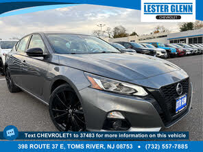 Nissan Altima 2.5 SR FWD