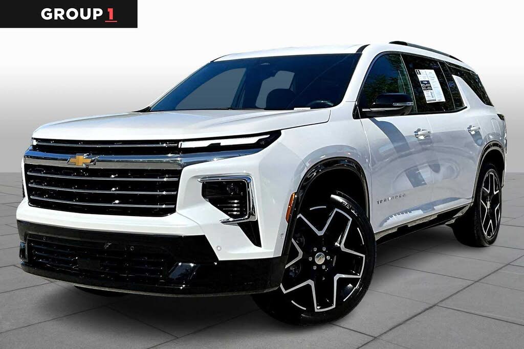 2025 Chevrolet Traverse High Country FWD