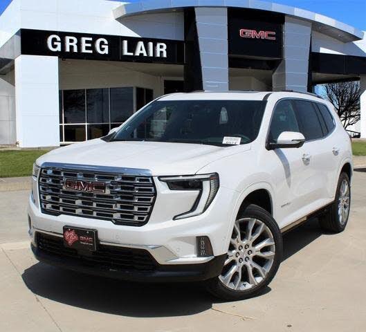 2026 GMC Acadia Denali FWD