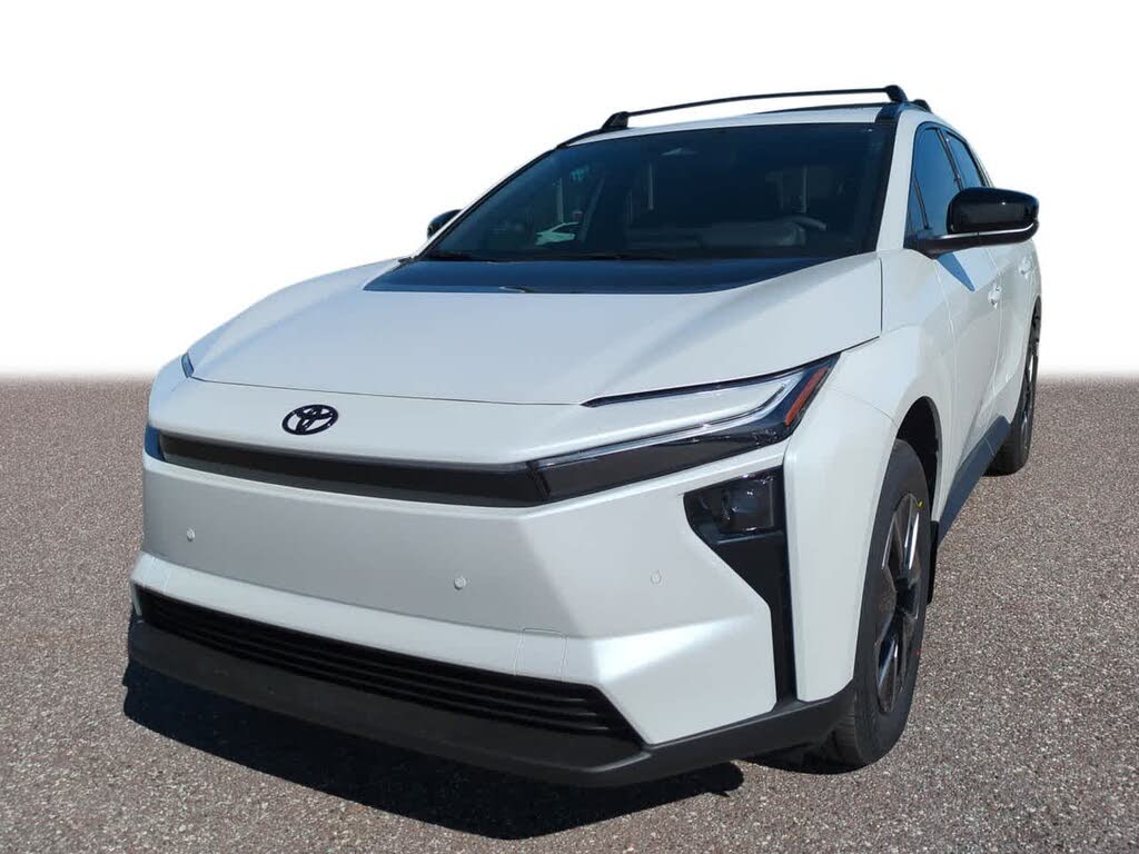 2026 Toyota bZ XLE Plus FWD