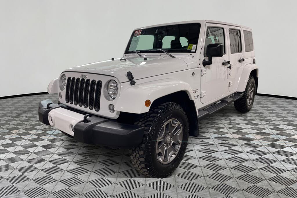 2016 Jeep Wrangler Unlimited Sahara 4WD