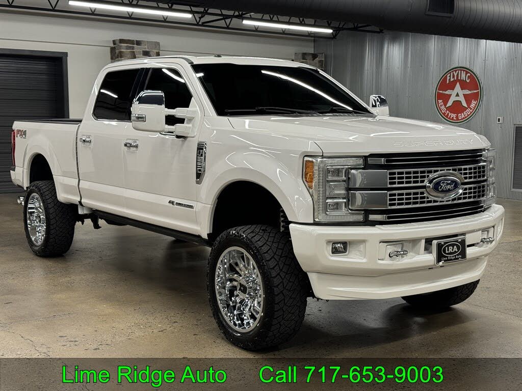 2017 Ford F-250 Super Duty Platinum Crew Cab 4WD