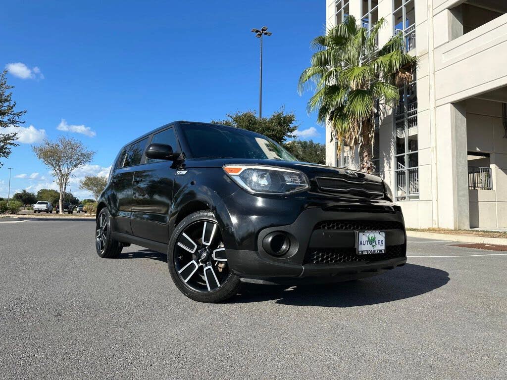2017 Kia Soul Base