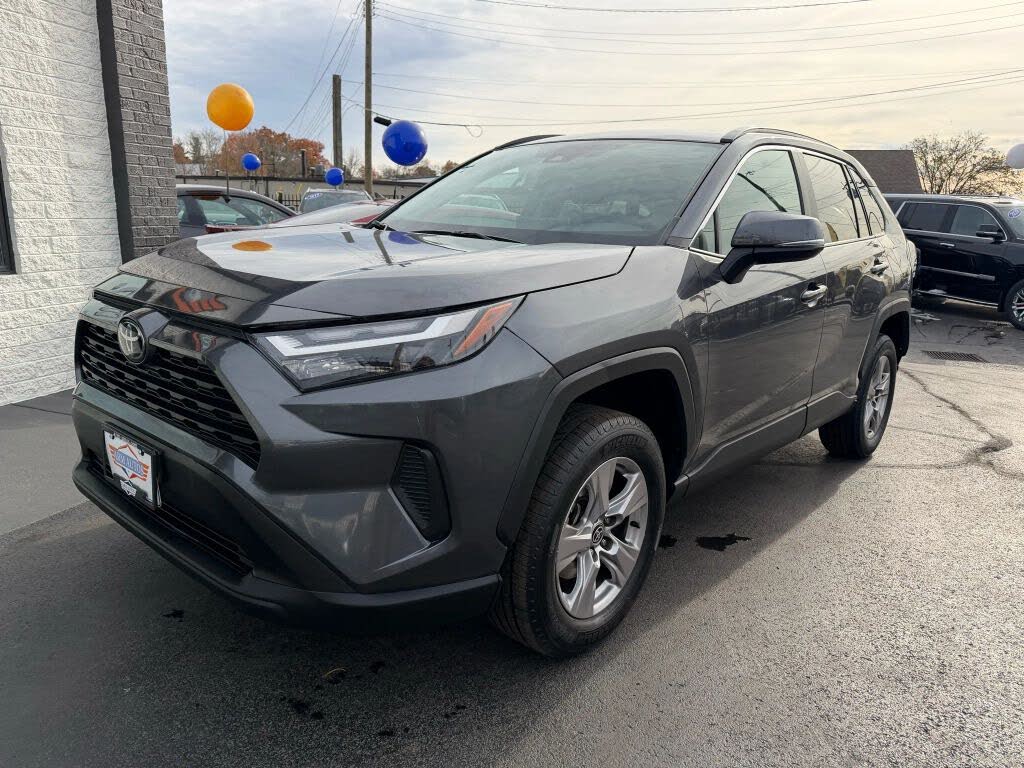 2023 Toyota RAV4 XLE AWD