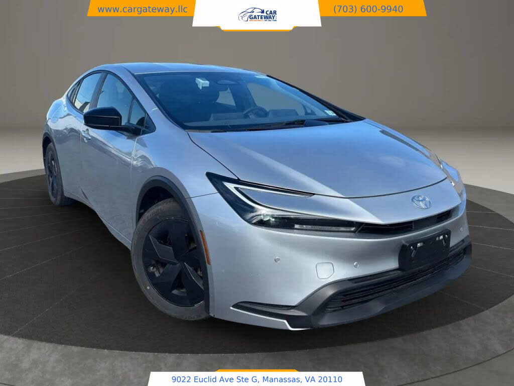 2025 Toyota Prius LE FWD