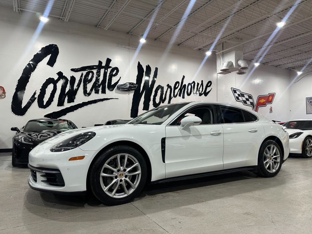 2017 Porsche Panamera 4S