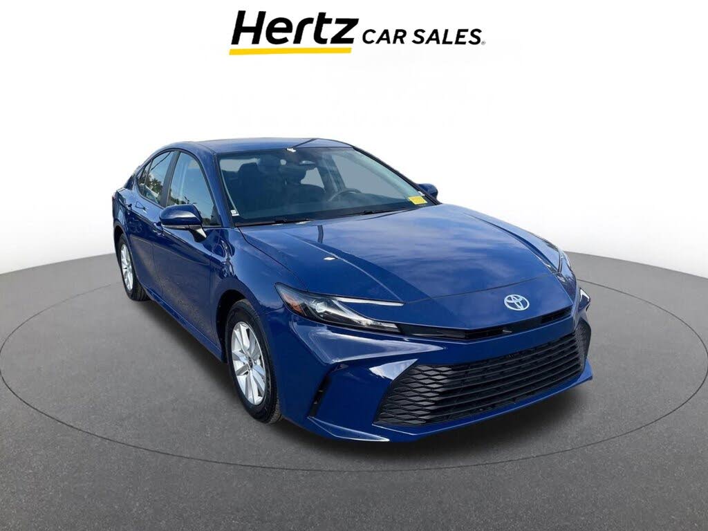2025 Toyota Camry LE FWD