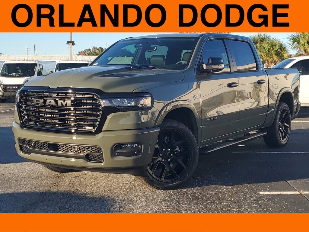 2026 RAM 1500 Laramie Crew Cab 4WD