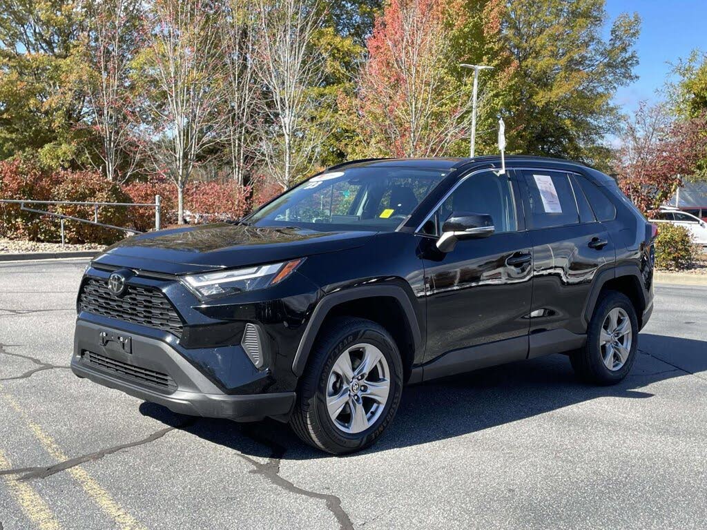 2023 Toyota RAV4 XLE AWD