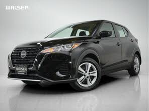Nissan Kicks S FWD