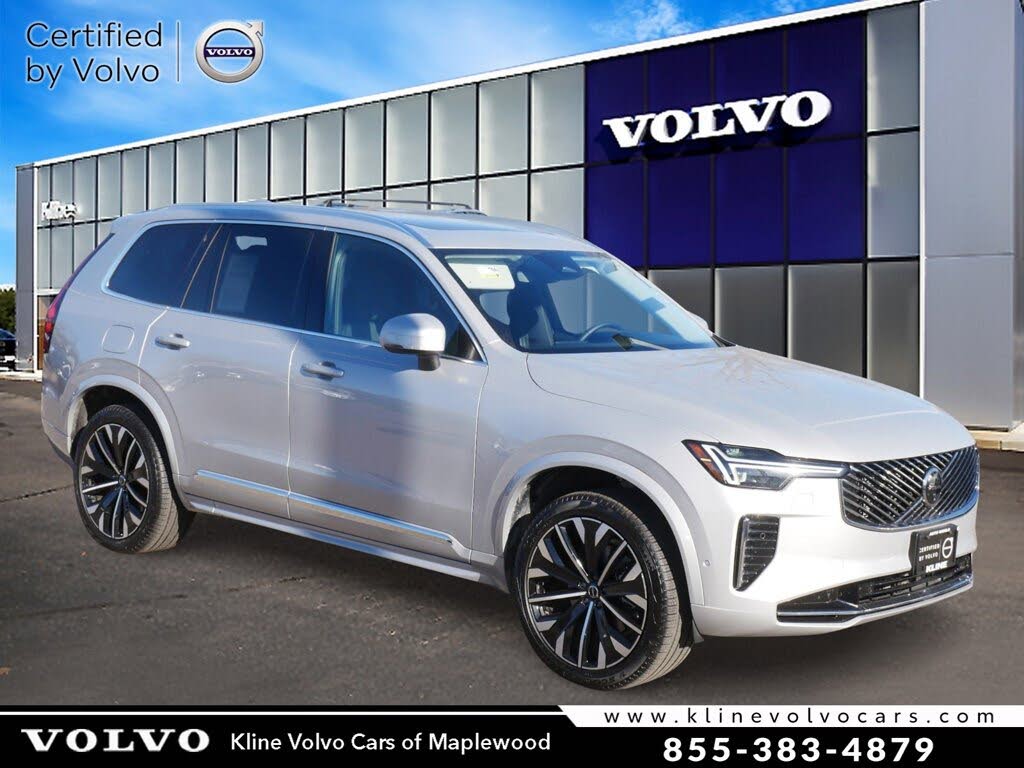 2025 Volvo XC90 B6 Plus Bright Theme 7-Passenger AWD