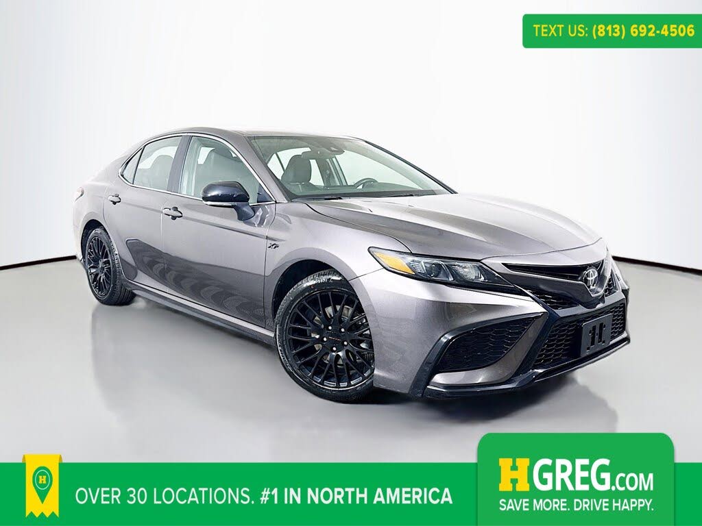 2024 Toyota Camry SE FWD