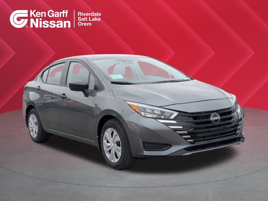 2025 Nissan Versa S FWD