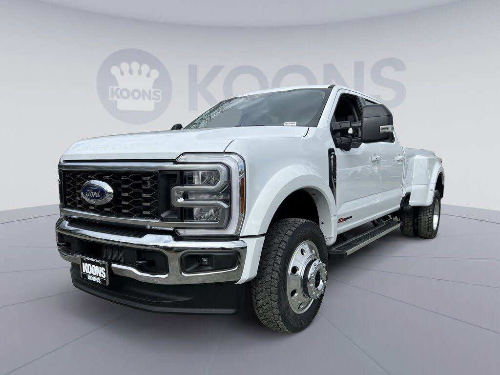 2026 Ford F-450 Super Duty XLT Crew Cab LB DRW 4WD