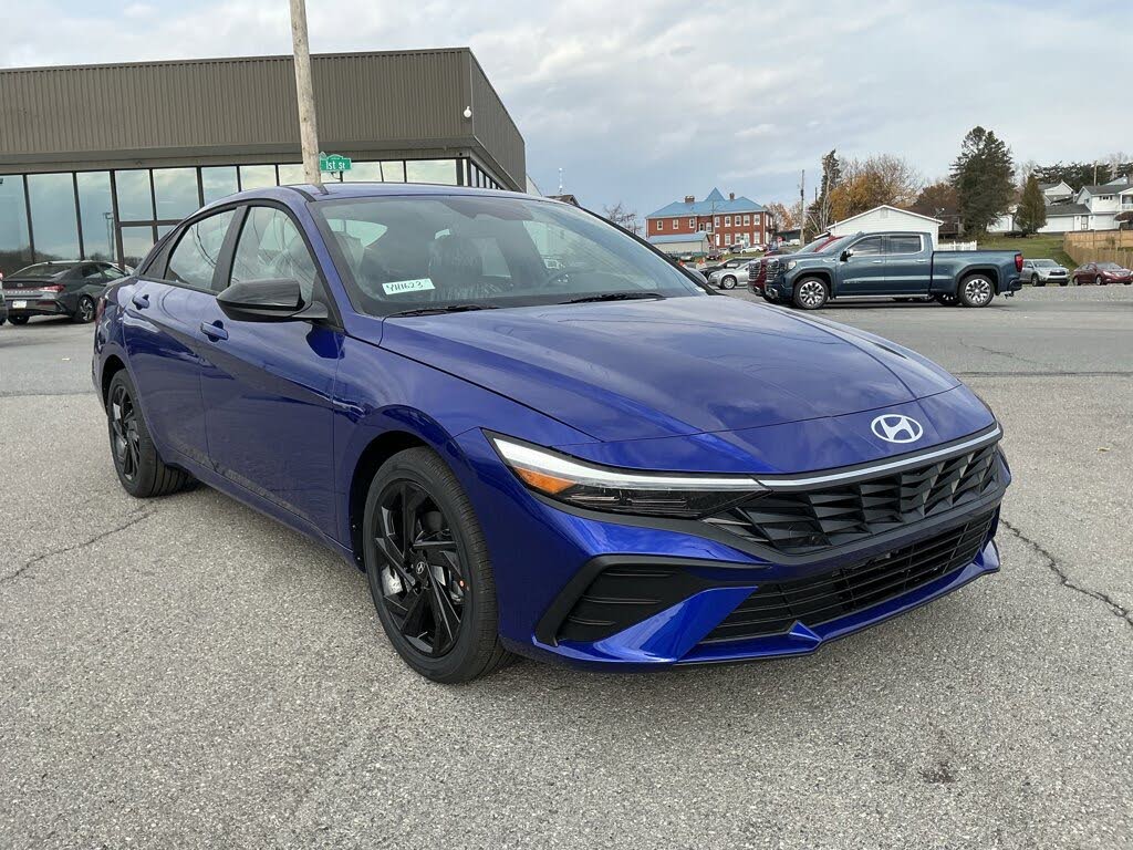 2026 Hyundai Elantra Hybrid SEL Sport FWD