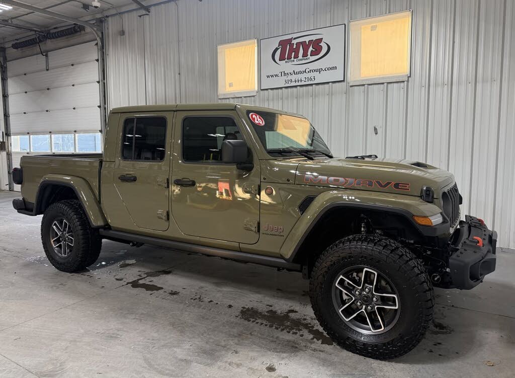 2026 Jeep Gladiator Mojave X Crew Cab 4WD
