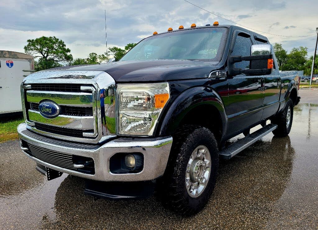 2013 Ford F-250 Super Duty Lariat Crew Cab 4WD