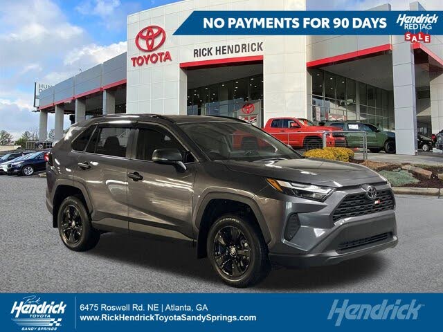 2024 Toyota RAV4 XLE FWD