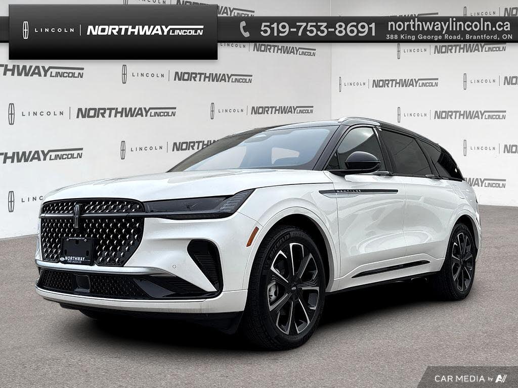 2025 Lincoln Nautilus Reserve AWD