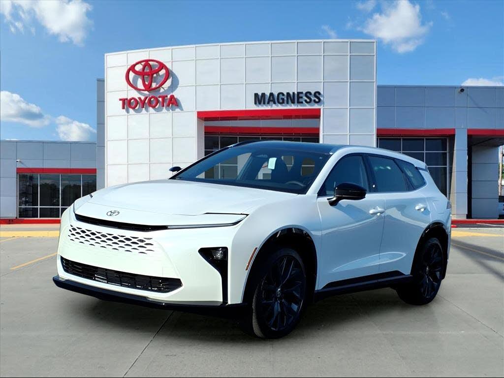 2025 Toyota Crown Signia Limited AWD