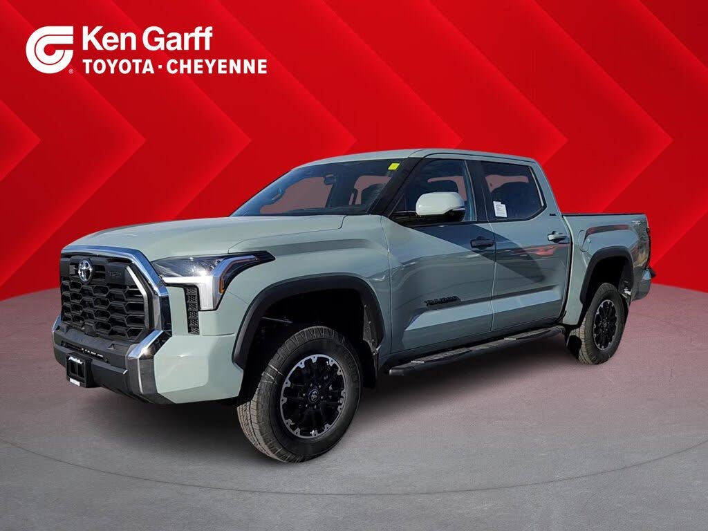 2026 Toyota Tundra SR5 CrewMax Cab 4WD