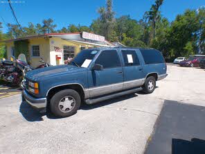 GMC Suburban C1500 SLT