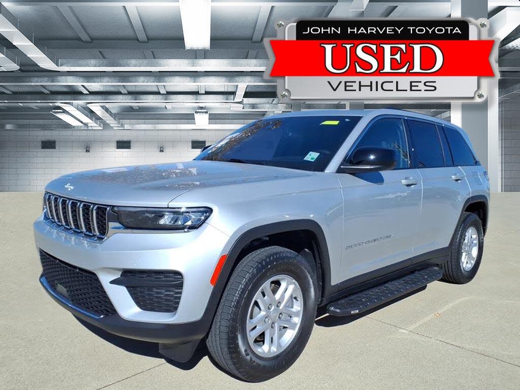 2025 Jeep Grand Cherokee Laredo RWD