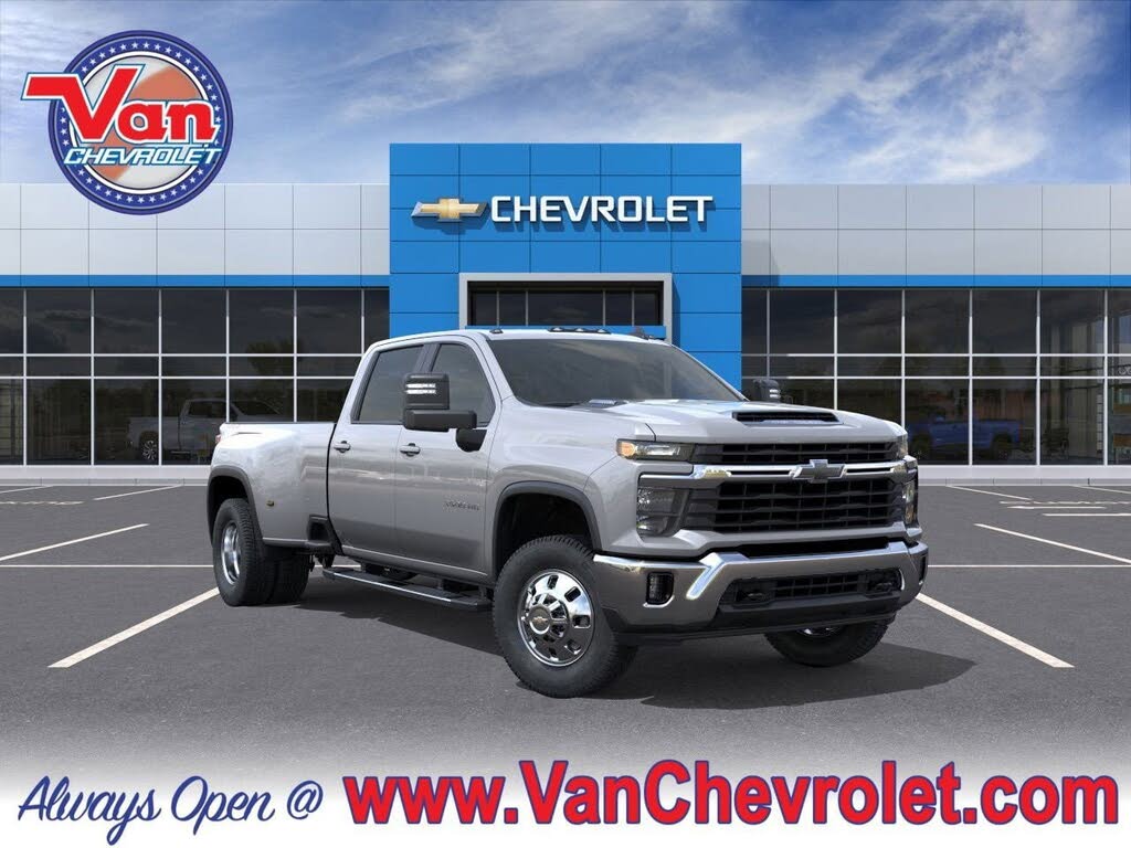2026 Chevrolet Silverado 3500HD LT Crew Cab 4WD