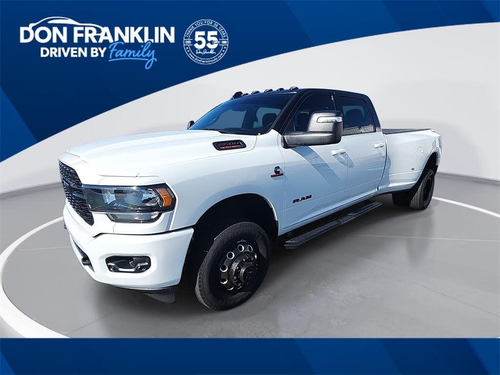 2024 RAM 3500 Big Horn Crew Cab LB DRW 4WD