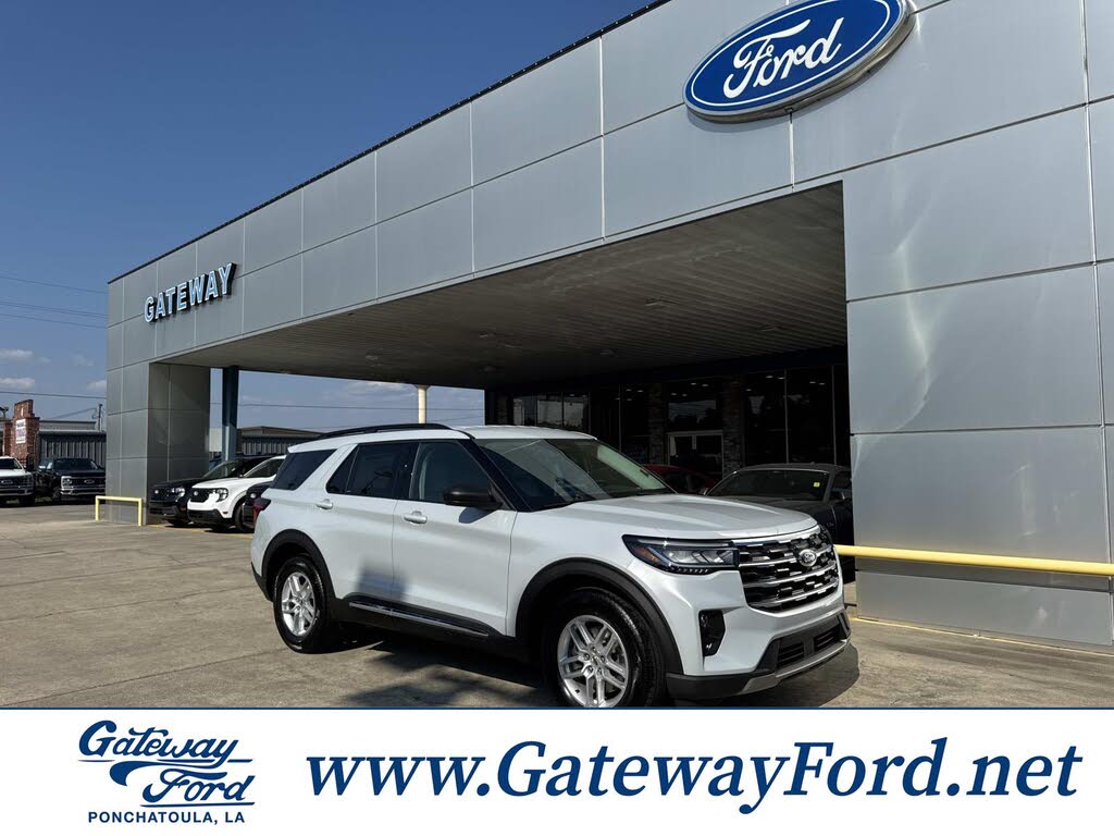 2025 Ford Explorer Active RWD