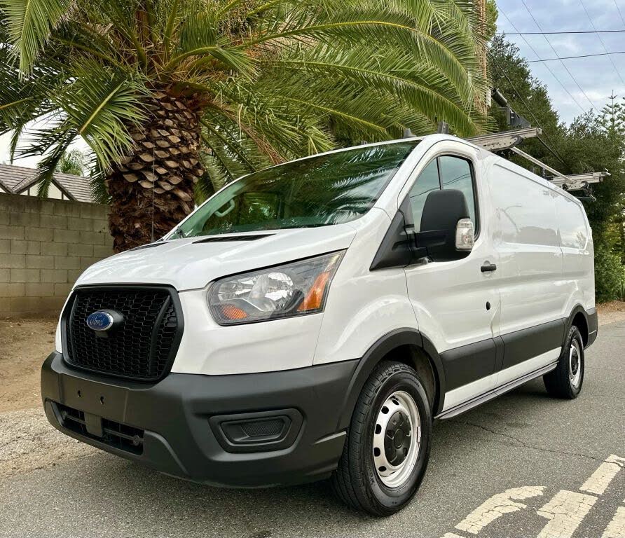 2021 Ford Transit Cargo 150 Low Roof LB RWD