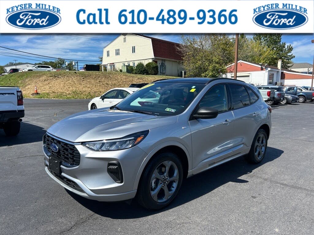 2023 Ford Escape ST-Line AWD