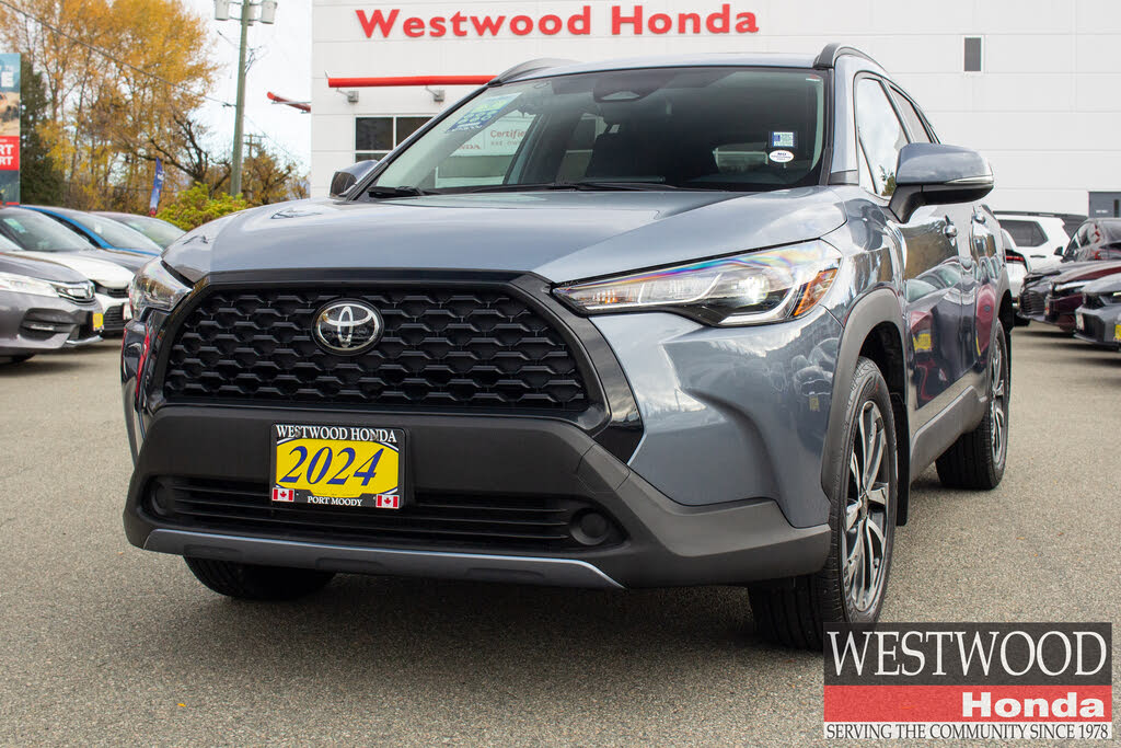 2024 Toyota Corolla Cross LE AWD