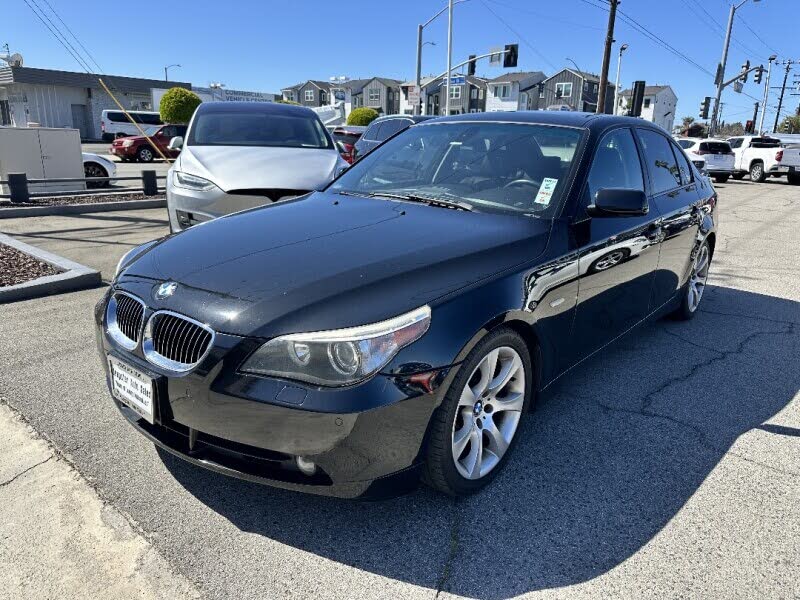 2006 BMW 5 Series 550i Sedan RWD