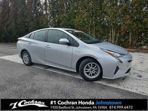 Toyota Prius Two FWD