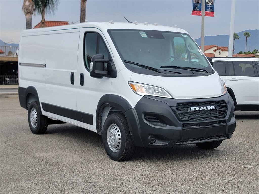 2026 RAM ProMaster 1500 Tradesman 136 Low Roof Cargo Van FWD