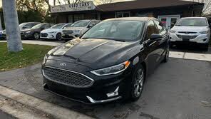 Ford Fusion Hybrid Titanium FWD