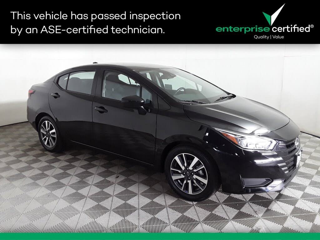 2023 Nissan Versa SV FWD