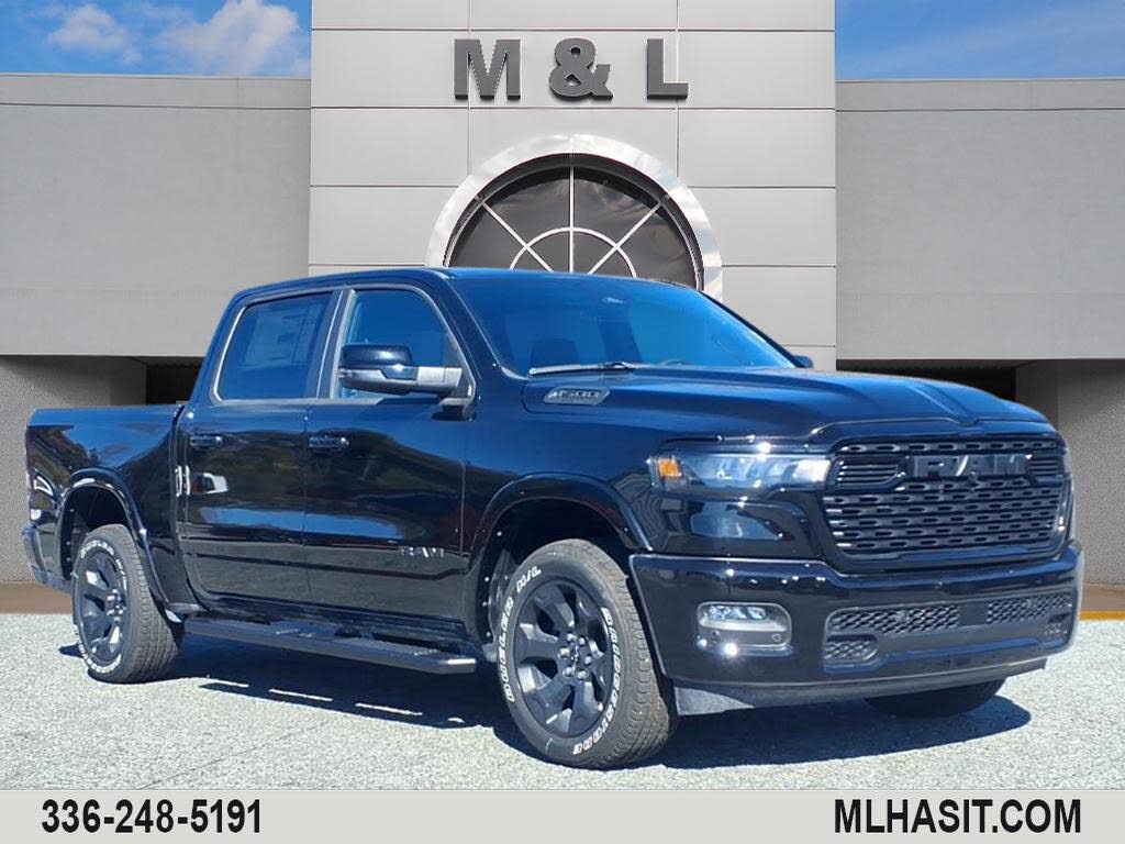 2025 RAM 1500 Big Horn Crew Cab 4WD